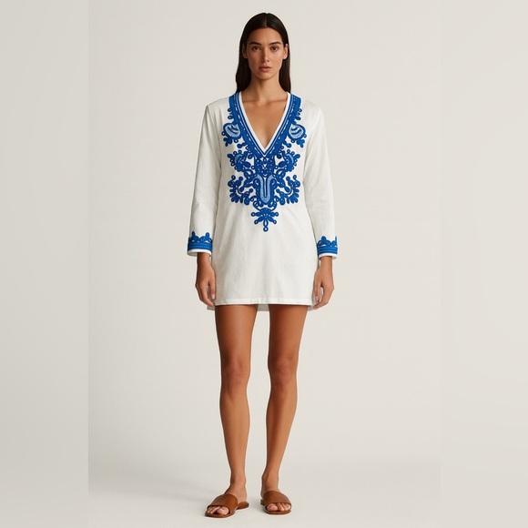 La Blanca Other - La Blanca white tunic swim cover with blue embroidery at cuffs add split neck. S